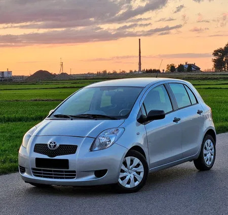 toyota łódzkie Toyota Yaris cena 12900 przebieg: 156000, rok produkcji 2008 z Koluszki